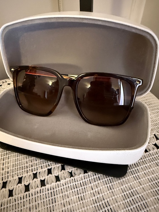 Michael Kors Accessories - Michael Kors Classic Square Brown Tortoiseshell Sunglasses (NWOT)